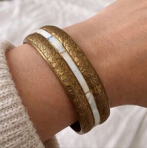 Vintage Solid Brass Bangle Bracelet w/ Mother of Pearl Inlay  Size 7